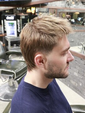 スリーセント 栄(3/cent) テーパーフェード/マレット/ショートマレット/スパイキーヘア