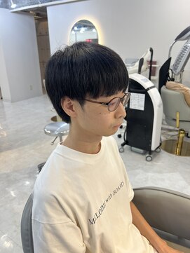 マリアバイアフロート(Maria by AFLOAT) マッシュウルフ/ハイトーン/中性ウルフ/地雷系/ラウンドマッシュ