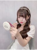 ガーリー・ゆる巻きロング・艶感ブラウン・軽やかカール・柔らか