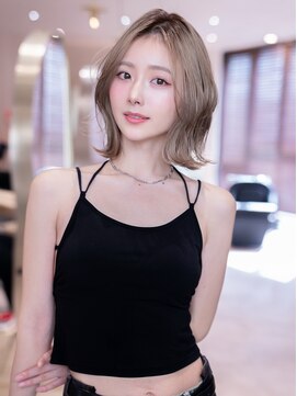 アンスリウム 箕面萱野(Anthurium) ショートボブ/レイヤーボブ/小顔カット30代40代/似合わせ