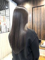 リノナ(Linona) ロングショートワンカールパーマカーキグレージュ前髪錦糸町