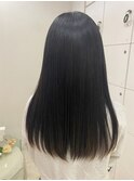 黒髪サラツヤロング　ナチュラルストレートヘア　