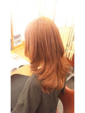 ヒトリシズカ ハンドブローで完成♪やわらかカールスタイル☆