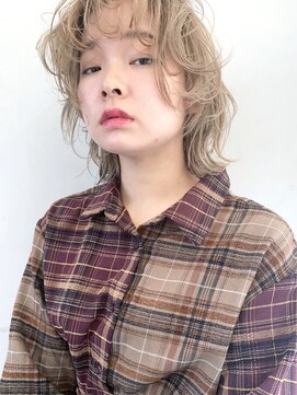 アルバム 銀座(ALBUM GINZA) 無造作ウルフ_外ハネボブアッシュブラウンネオウルフ_76830