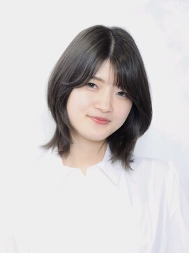 ジャン クロード ビギン 表参道店(JEAN CLAUDE BIGUINE) ナチュラルウルフ 外ハネ 前髪 くびれ