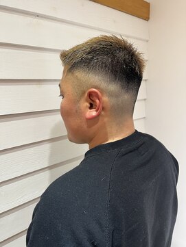 アヴァンス 天王寺店(AVANCE.) MEN'S HAIR フェード×モヒカン