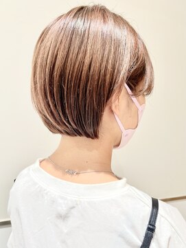 アフロートリノ(AFLOAT Leino) 【修】20代30代40代◎透明感カラー×韓国切りぱなしボブ
