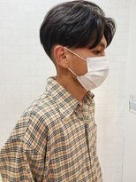 リップソウル(RIP SOUL)&nbsp;《RIP SOUL》黒髪ツーブロック センターパートスタイル