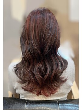 ノミネーション(Nomination) ハイライト×コーラルピンク