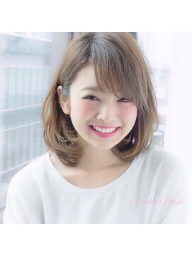 アフロート ギンザ(AFLOAT GINZA) AFLOAT明日香のふんわりワンカールレイヤーボブ