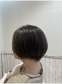 ショートボブ