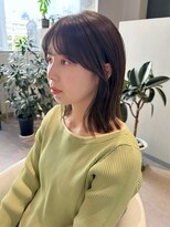 アム(amu)&nbsp;くびれヘア/ミディアムレイヤー/オリーブベージュ/顔まわり