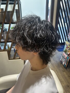 ニーズヘアー(Needs hair) 波巻きマッシュウルフ