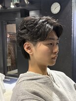 アウル 心斎橋(owl)&nbsp;センターパート&フェザーパーマ&フェザーショート&黒髪&men's