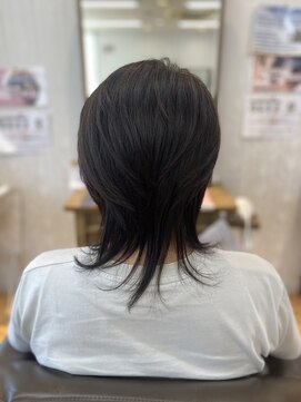 ブルーム(bloom) ハイレイヤーウルフカット