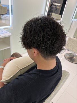 シーナ バイ マグ(siina. by Mag) ブリーチなしカラー◎波巻きツイストスパイラルセンターパート