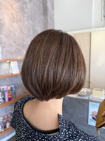 エマ ネクサス(EMA NEXUS) まとまり抜群まるみショートボブ