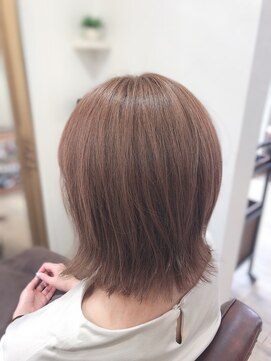 マジック(MAGIC) 【MAGIC 岩田】外ハネ小顔ボブ