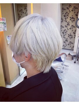 アンフィニー ポールスター店(ANFiNY) ホワイトカラー