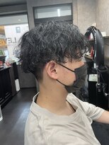 レベル 葛西店(LEVEL) 波巻きパーマ 波巻きスパイラル メンズカット 葛西メンズ 眉毛