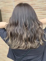 ベースヘアーデザイン(BASE HAIR DESIGN) 【学割U24/イルミナカラー/学割U24/波巻きツイストスパイラル】