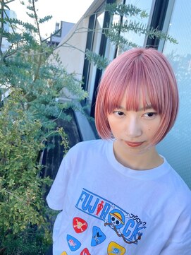 ベチカ(vetica) スモーキーなパールピンクのミニボブ