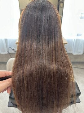 ユニル(unir) 【unir】髪質改善縮毛矯正&トリートメント