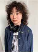 20代30代ミディアムウルフハードパーマボリューミー