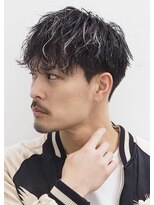 ツイストスパイラル波巻きパーマ刈り上げマッシュ