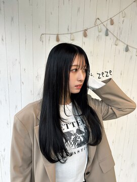 ゼゼ(zeze) レイヤーカット×オリーブカラー