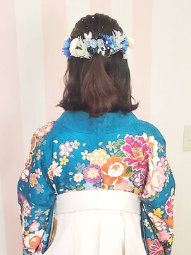 ヒャン(hyang) 波巻きハーフアップ