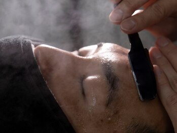 バーバーミミ(Barber Mimi)の写真/【平和通り・鉄砲町駅から徒歩1分】Barberならではのシェービング＆眉カットでワンランク上の清潔感を