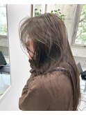 ヌーディーベージュ