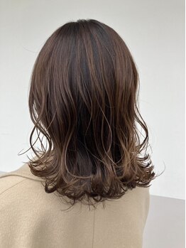 ジャドール(J'ADORE)の写真/一人ひとりに寄り添い、似合わせカウンセリングであなたにお似合いのスタイルをご提案致します☆