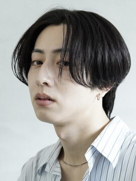レタッチバイフィフス(RETOUCH by fifth) 原宿ニュアンスパーマ毛流れヘアセンターパート大人色気ヘア30代