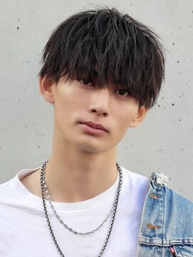 束感マッシュショート刈り上げツーブロック無造作ヘア眉毛カット