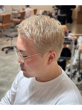 スパイキーショート