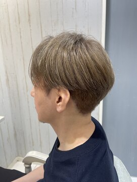 ルシール バイ アリア(Lucir by aria) グレージュカラー