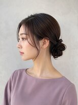 モト 船橋(moto)&nbsp;韓国お呼ばれヘア低めシニヨン顔周り後れ毛上品艶髪セット船橋