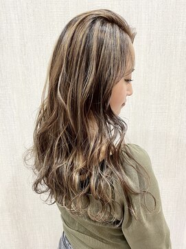 アルーシェ 心斎橋(Alushe) 海外風3Dカラー