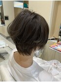 ショートボブ