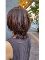 ナンバー エアロ 横浜(N° +aero)&nbsp;濡れ髪　切りっぱなし　くすみピンク　セミウェットウェーブ