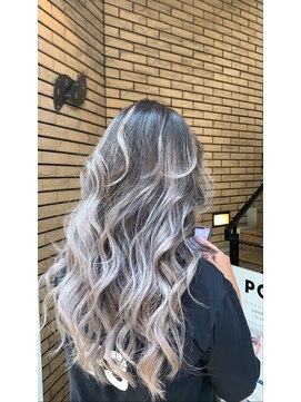 ラフ 難波店(LAFF) #黒髪#ボブルフ#ネビージュ#小顔#ワンレン