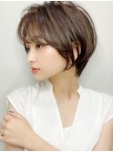 大人かわいい小顔ショート似合わせカットショコラアッシュ新宿