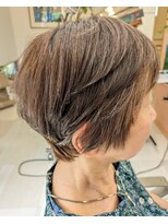 グラムゼロ&nbsp;シルエットが美しいショートスタイル