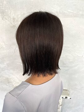 レオニード 表参道(LEONID) 岡田≫タッセルボブ×ダークグレージュ