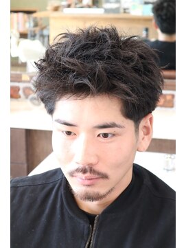 アクセプトザワールドバーバー(Accept the world barber) スパイキーショート×フェード