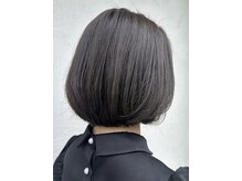 イーエム 自由通り店(e.m.)