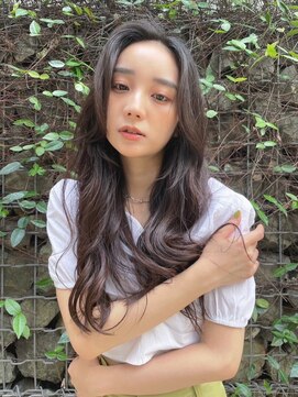 フラミューム 高崎(flammeum) くびレイヤーエモージュインナーグレージュ前髪ピンクベージュ