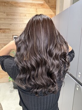 ベイショア(Bay Shore NY) ハイライトカラーナチュラルベージュミルクティーカラー